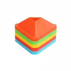 Plots Triangle De Marquage pour Entrainement 50 Pieces, Cônes à Disque avec poignée de transport, Club, Ecole, Football, Fitness